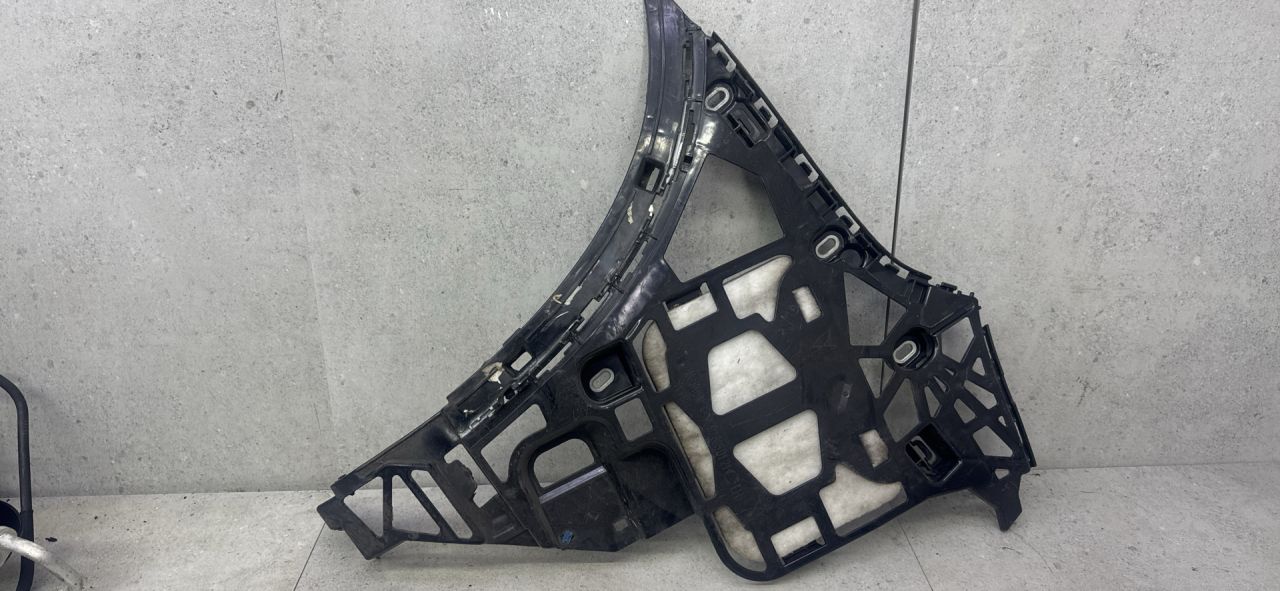 Крепление бампера заднего Mercedes-Benz GLE Coupe C292 (2015 - 2019), A2928850121 - фото №1