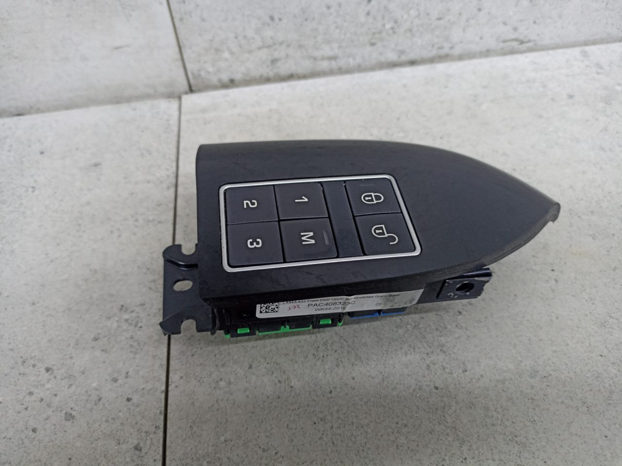 блок управления сиденьем Land Rover Range Rover Sport 2 поколение 2016, CPLA14017AD, FK7214776BA - фото №1