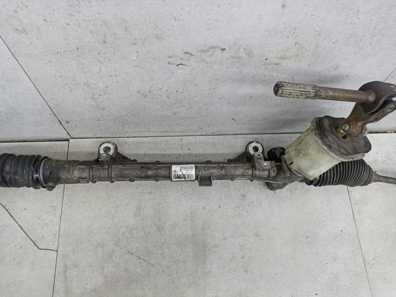 рулевая рейка Renault Fluence 1 поколение 2012, 490010683R, 490010024R, 490017022R, 490010055R, 490018982R - фото №1