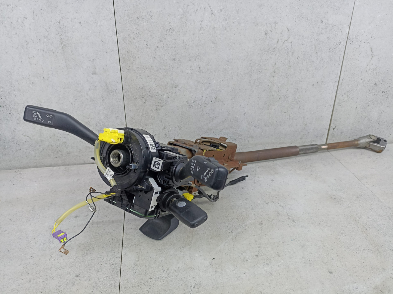 рулевая колонка Volkswagen Caddy 3 поколение 2008, 1K0953549, 1K0959653C, 1K0953503FK, 1K0953513E, 1K0953519H, 1K0905865 - фото №1