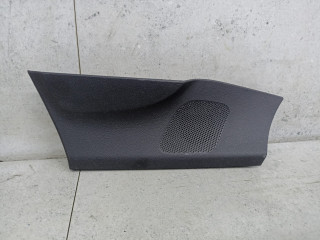 пластик Renault Scenic 4 поколение 2018, 682108542R