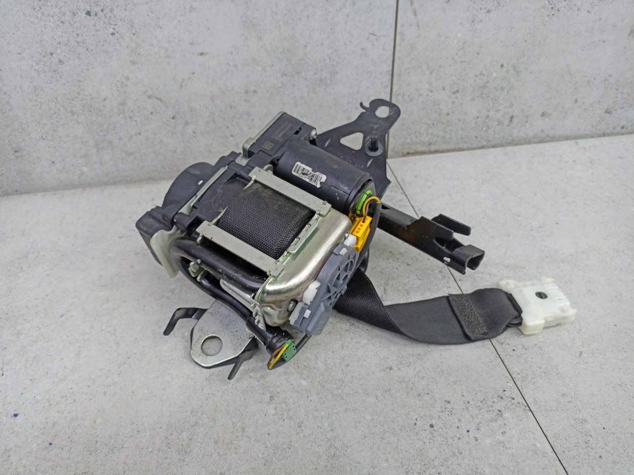 ремень безопасности Mercedes-Benz S-Класс W222/C217/A217 2016, A2228602685, A0008600388, A2228604200 - фото №1