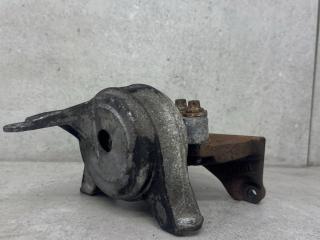 подушка крепления двигателя Opel Astra H (2004 - 2007), 90539244