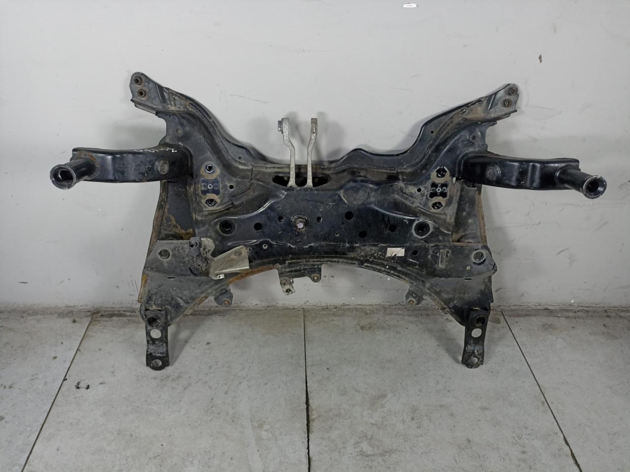 балка подвески передняя (подрамник) Toyota C-HR 1 поколение AX10 2018, 5120110120 - фото №1