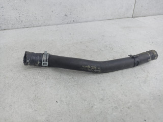 патрубок радиатора Volkswagen Golf 6 поколение 2011, 2.0 л., бензин, 1K0121063J