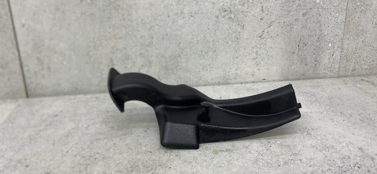 накладка двери (крышки) багажника Land Rover Range Rover Velar 1 поколение (2017 - 2026), CK5244250 - фото №1