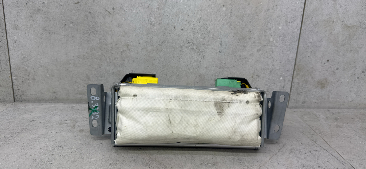 подушка безопасности пассажира Volkswagen Touareg 1 поколение 2006, 7L0880202F - фото №1