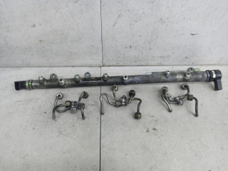 топливная рампа BMW 3 серия E46 [рестайлинг] 2003, 7788679