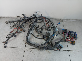 проводка двигателя Renault Trafic 3 поколение 2019, 240119077R