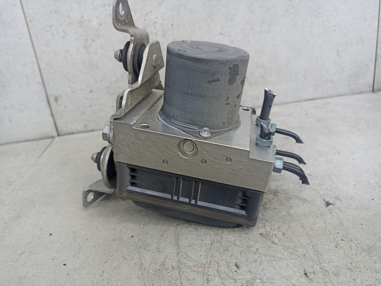 блок ABS Audi A6 4G/C7 2012, 4G0907379H - фото №1