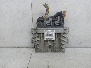 блок управления двигателем Renault Duster 1 поколение 2011, 1.5 л., 237100703R, 237101862R