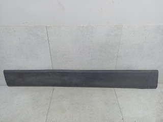 молдинг (накладка кузовная) левый задний задней левой Renault Master 3 поколение 2012, 828210160R