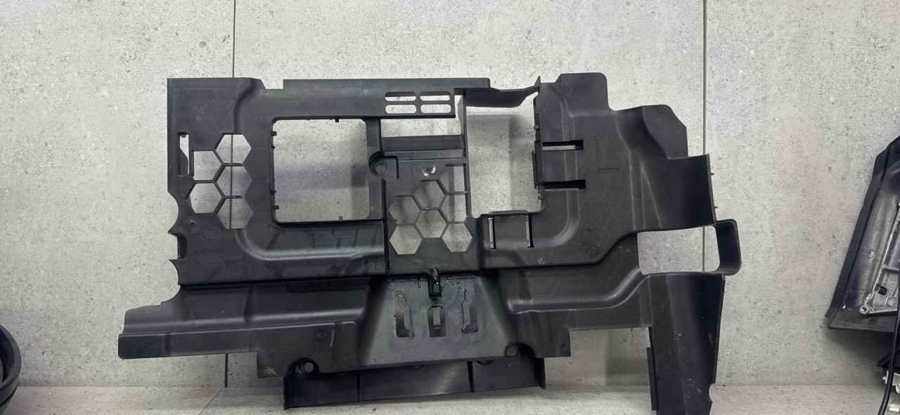 декоративная крышка двигателя Land Rover Range Rover Evoque L538 (2011 - 2015), JK52-130B14 - фото №1