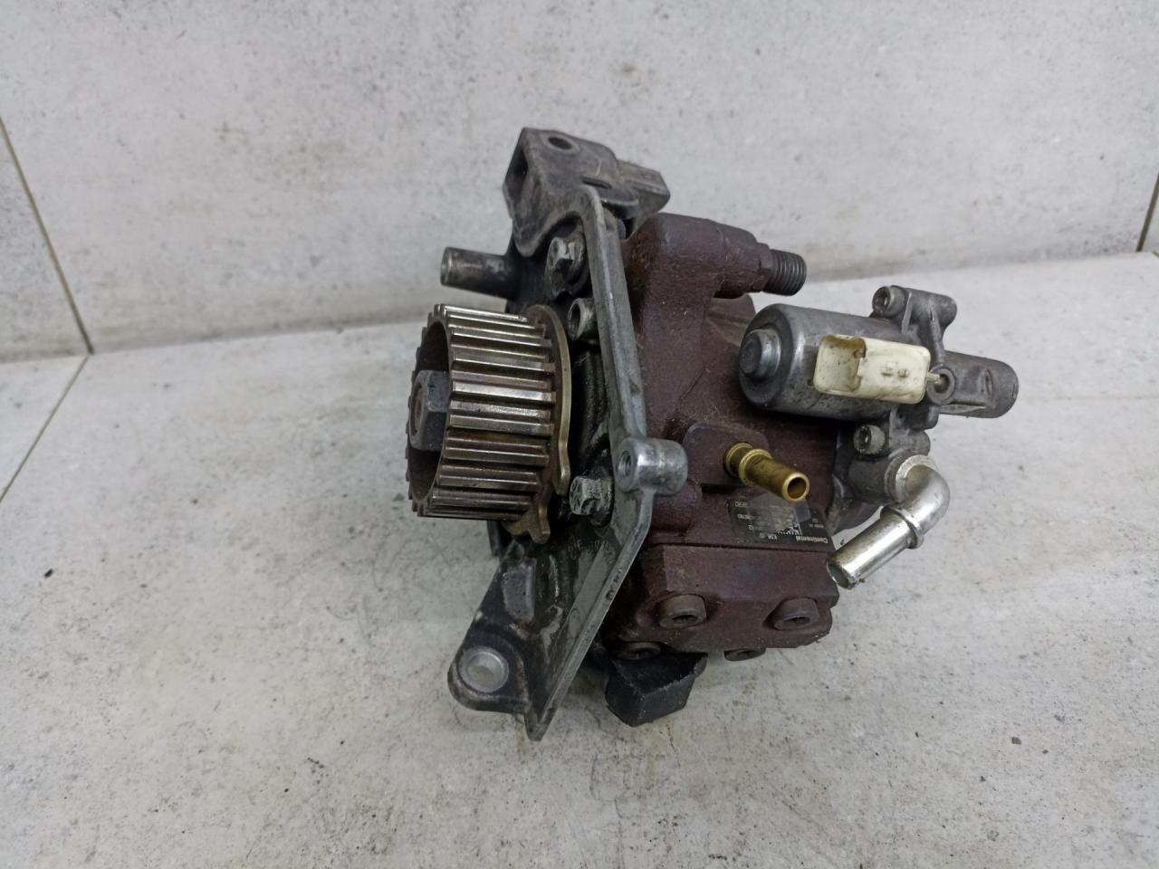 ТНВД Ford Focus 3 поколение 2012, 9676289780 - фото №1