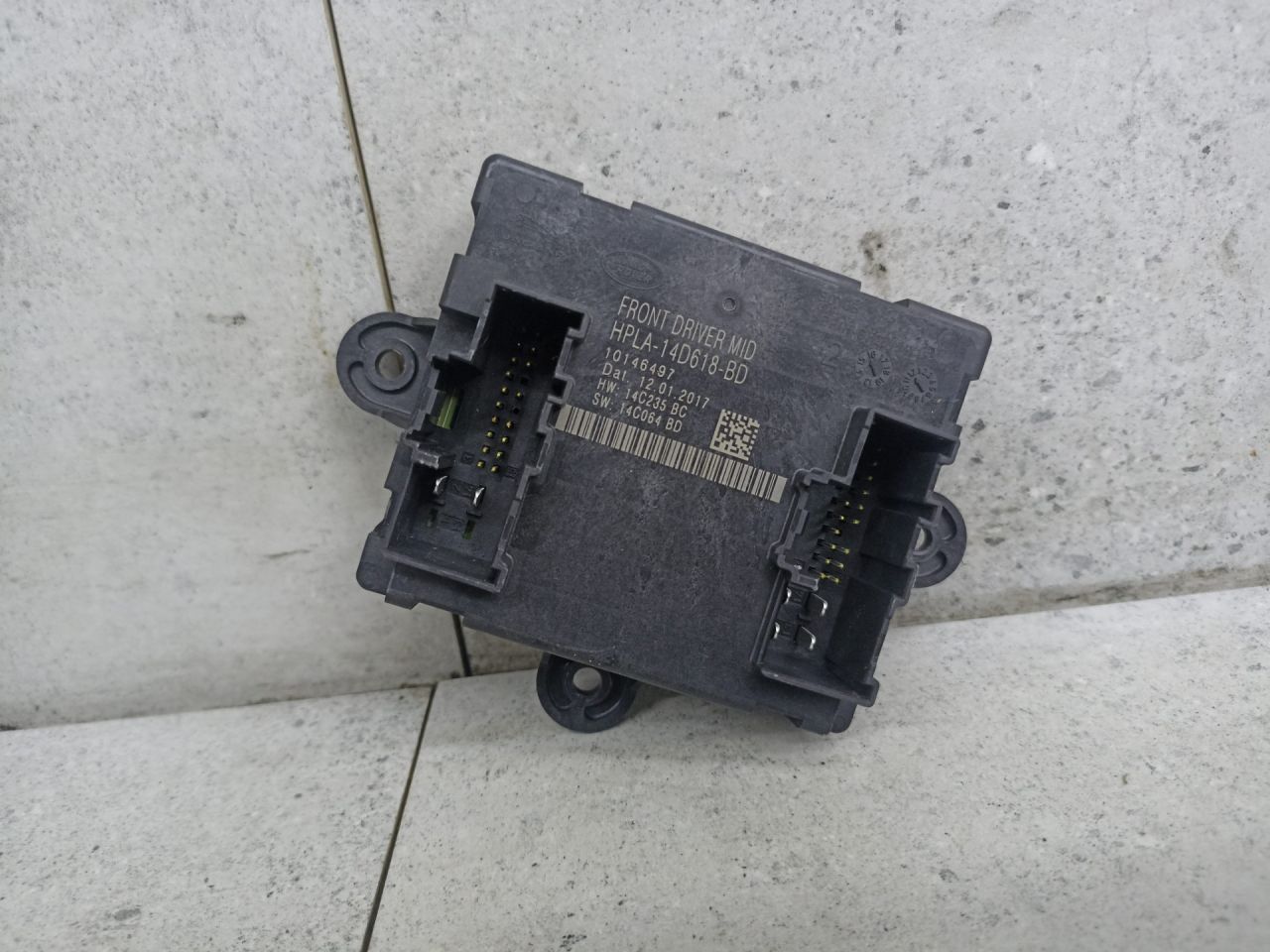 модуль управления двери Land Rover Range Rover Sport 2 поколение 2017, HPLA14D618BD - фото №1
