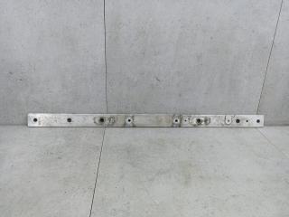 распорка кузова Mercedes-Benz C-Класс W205/S205/C205 (2014 - 2018), A2056280724