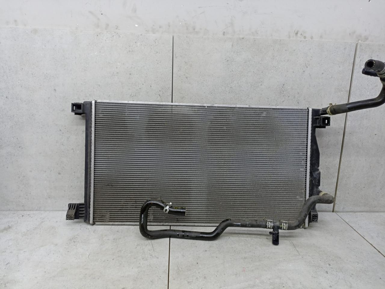 радиатор (основной) Toyota C-HR 1 поколение AX10 2018, 4221359671, 165500Y020 - фото №1