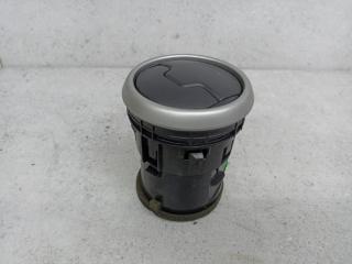 дефлектор обдува салона Nissan Qashqai 1 поколение (2006 - 2010), 68760JD10A