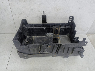 полка аккумулятора Chevrolet Cruze 1 поколение 2010, 13354420