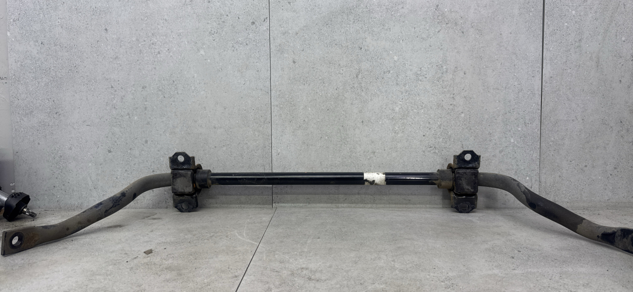 стабилизатор подвески задний Land Rover Range Rover 4 поколение (2012 - 2017), CPLA5A771AC - фото №1