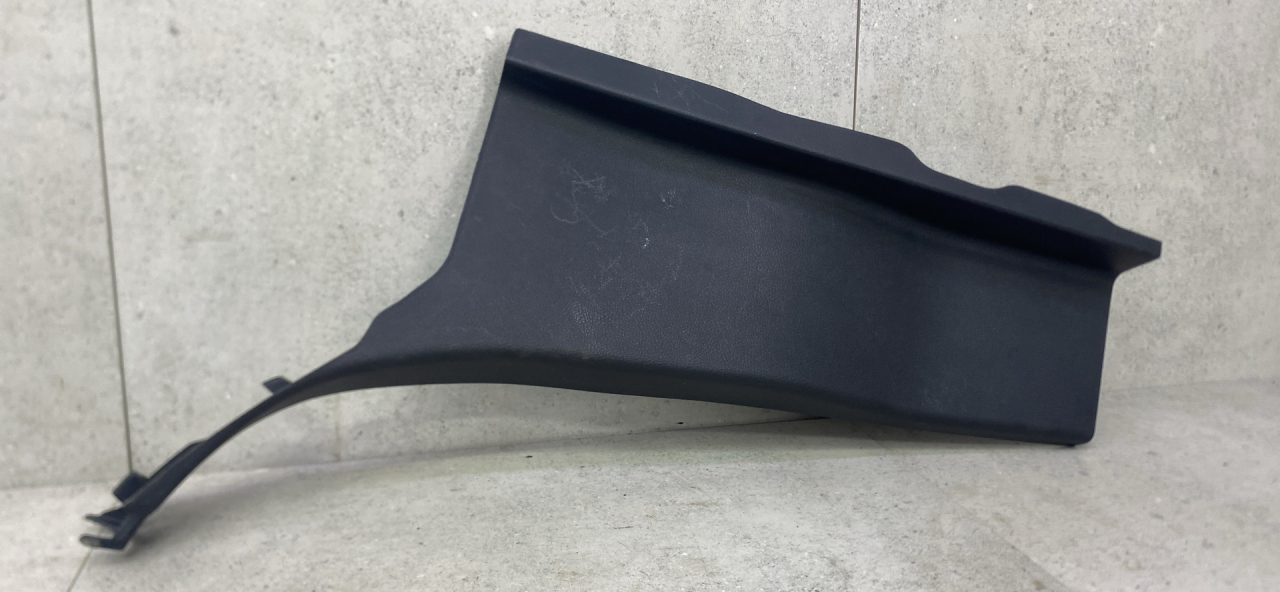 обшивка стойки Toyota Hilux 8 поколение (2015 - 2020), 62514KK060 - фото №1