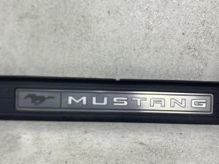 накладка на порог Ford Mustang 6 поколение S550, FR3B-6313222