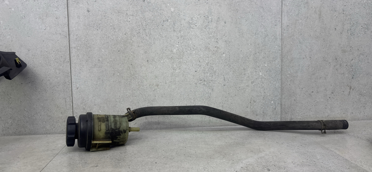 бачок гидроусилителя Ford Mondeo 4 поколение, 6G91-3R700-CB - фото №1