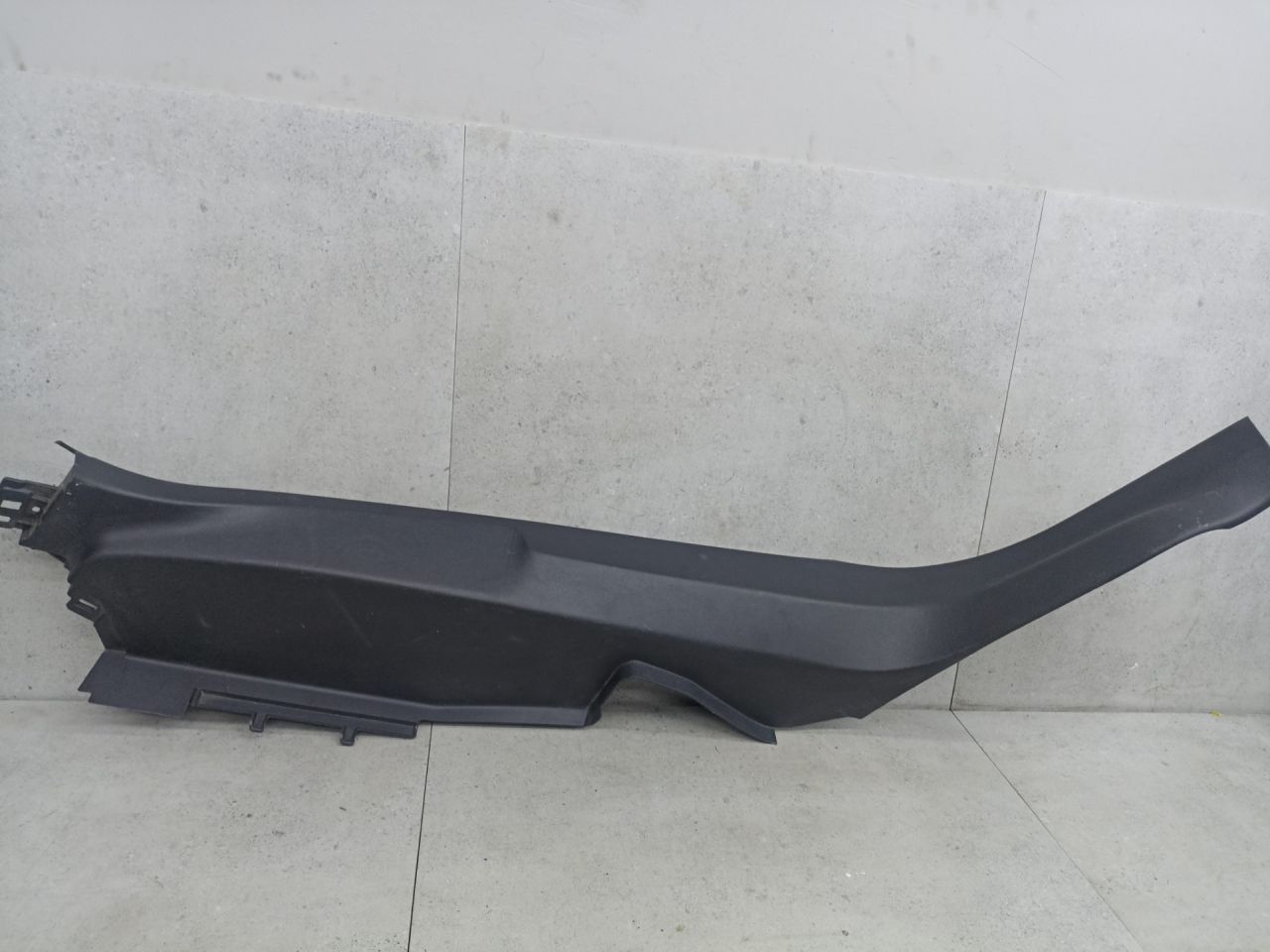 накладка на порог внутренняя Peugeot 3008 2 поколение 2018, 9810351377 - фото №1