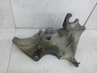 кронштейн генератора Renault Duster 1 поколение 2010, 8201033565