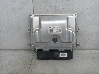 блок управления двигателем Kia Sportage 4 поколение 2017, 391282BRH8