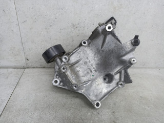 кронштейн компрессора кондиционера Mercedes-Benz GLC Coupe C253 2018, 2.1 л., OM 651.921, дизель, A6512340339