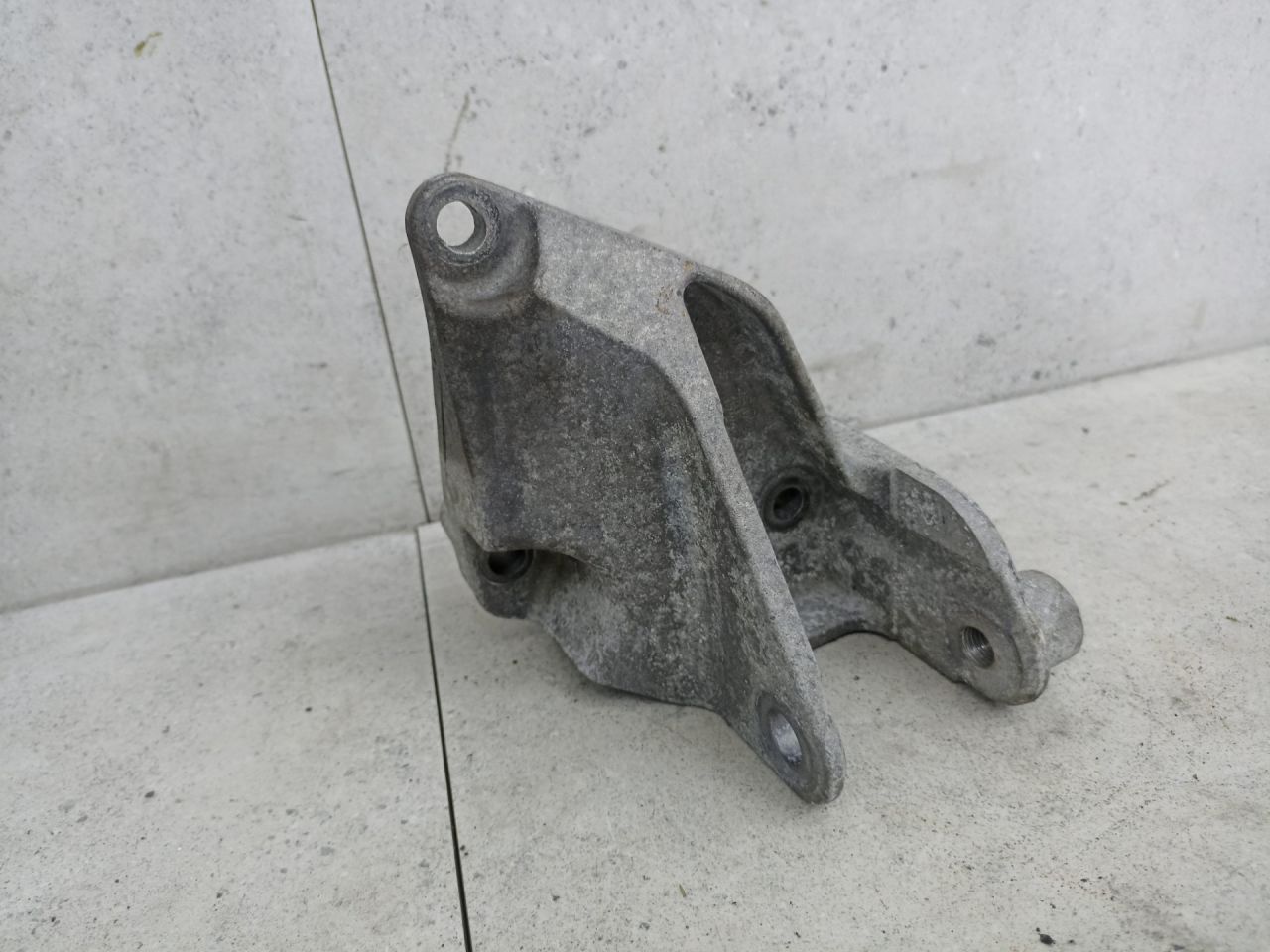 кронштейн двигателя Nissan X-Trail T31 2010, 11332JD500 - фото №1