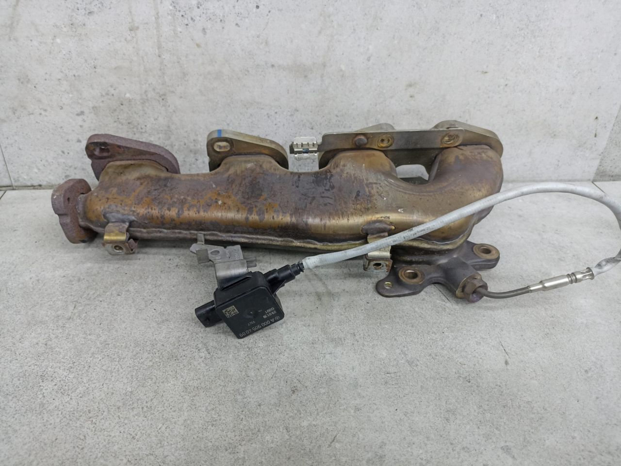 коллектор выпускной Mercedes-Benz GLC Coupe C253 2018, 2.1 л., OM 651.921, дизель, A6511400909, A0009044009 - фото №1