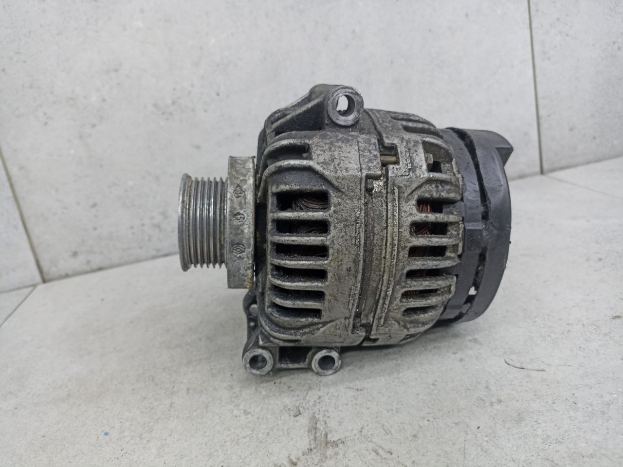 генератор Renault Logan 1 поколение 2009, 8200438148 - фото №1