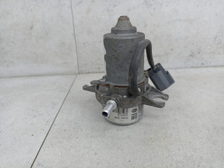 насос вакуумный Chevrolet Cruze 1 поколение 2010, 13311769