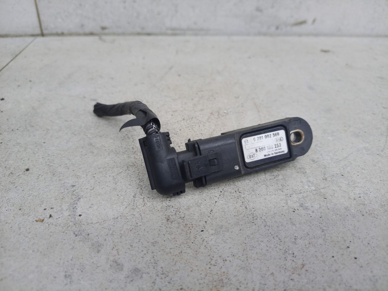 датчик абсолютного давления Renault Megane 3 поколение 2010, 1.5 л., 8200168253, 0281002566 - фото №1