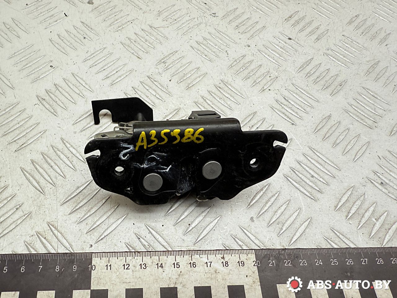 замок багажника Peugeot 3008 1 поколение 2012, 1.6 л., дизель, робот, передний привод, правый руль, 9685915280 - фото №1