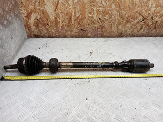 полуось передняя правая (приводной вал, ШРУС) Renault Scenic 1 поколение 1998, 1.6 л., бензин, 7700868994, 7700102702