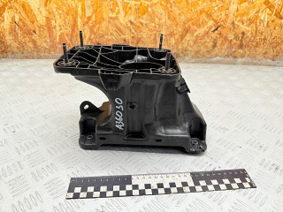 кронштейн (крепление) Peugeot 3008 1 поколение 2012, 1.6 л., дизель, робот, передний привод, правый руль, 9682624580