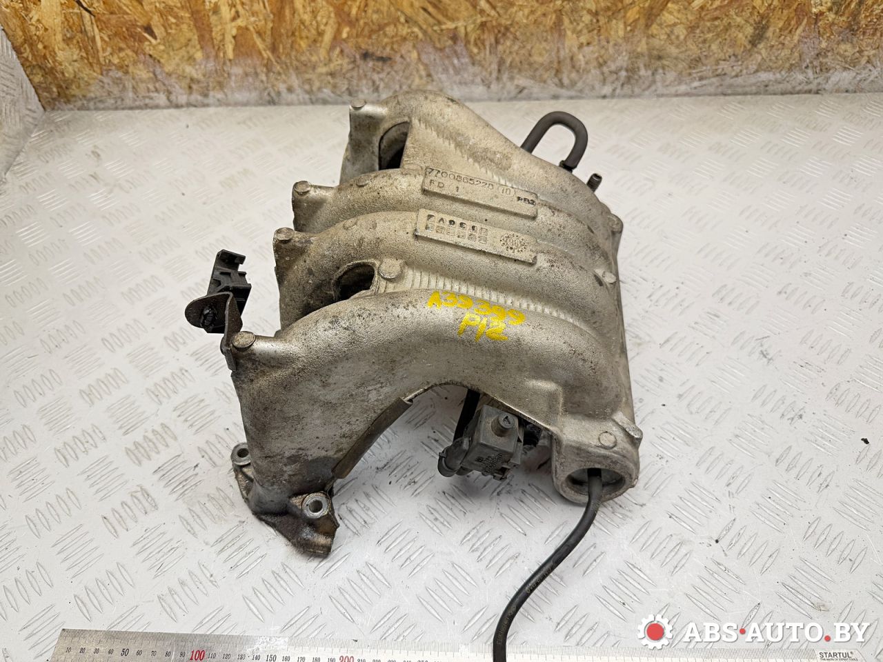 коллектор впускной Renault Scenic 1 поколение (1996 - 1999), 1.6 л., K7M 702, бензин, МКПП, 7700865228 - фото №1