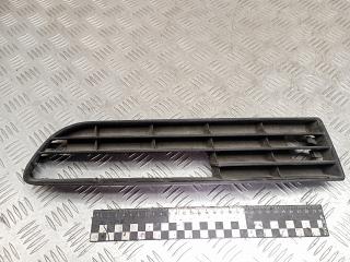 Заглушка (решетка) в бампер передний Audi A6 4A/C4 1996, 4A0807345J