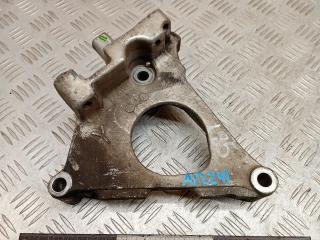 кронштейн двигателя Nissan Primera P12 2006, 2.2 л., дизель, МКПП, хетчбэк 5 дв.