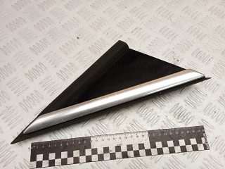 накладка крыла (уголок зеркала) переднего правая Peugeot 3008 1 поколение 2012, 1.6 л., дизель, робот, передний привод, правый руль, 96842432XY