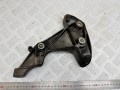кронштейн компрессора кондиционера Jeep Cherokee 5 поколение 2016, 2.0 л., EBT, дизель, АКПП, внедорожник 5 дв., 04627674AC - фото №4