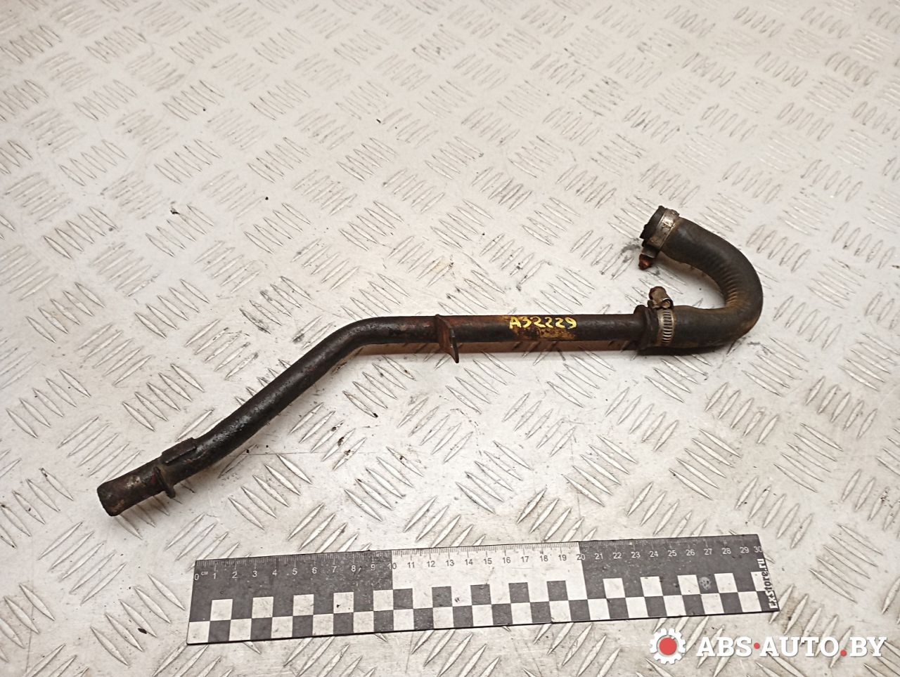 трубка охлаждающей жидкости Alfa Romeo 146 1 поколение 1997, 1.9 л., дизель, МКПП - фото №1