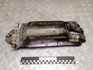 защита (экран) выпускного коллектора BMW 7 серия F01/F02 F01 2009, 4.4 л., бензин, АКПП, 7577001