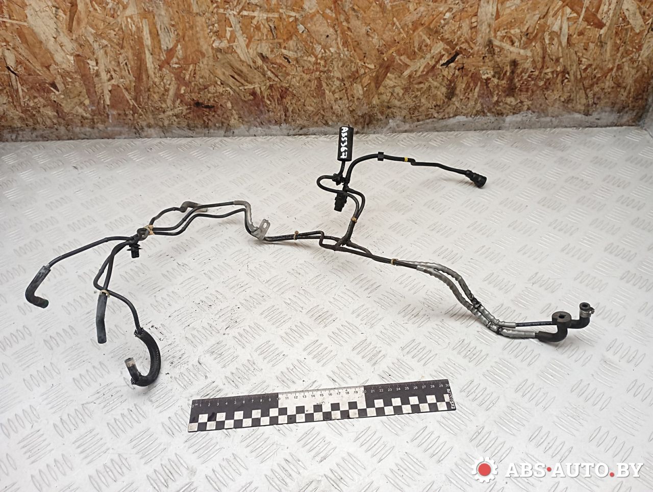 трубка вакуумная Peugeot 5008 1 поколение 2013, 1.6 л., дизель, робот, правый руль, 037055, 9800559380, 037050 - фото №1