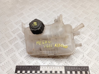 бачок расширительный Renault Megane 3 поколение 2010, 1.5 л., K9K J 836, дизель, МКПП, хетчбэк 3 дв., правый руль, 217100005R