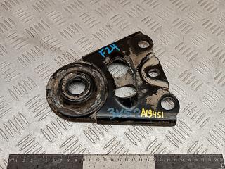 Кронштейн крепления балки подвески Volvo XC90 1 поколение [рестайлинг] 2008, 2.4 л., D 5244 T4, дизель, АКПП, внедорожник 5 дв., 9180949