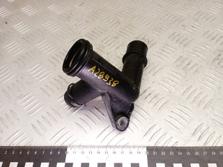 фланец (тройник) системы охлаждения Peugeot 308 T9 2014, 1.6 л., дизель, МКПП, хетчбэк 5 дв., правый руль, 9684589080, 9671124980